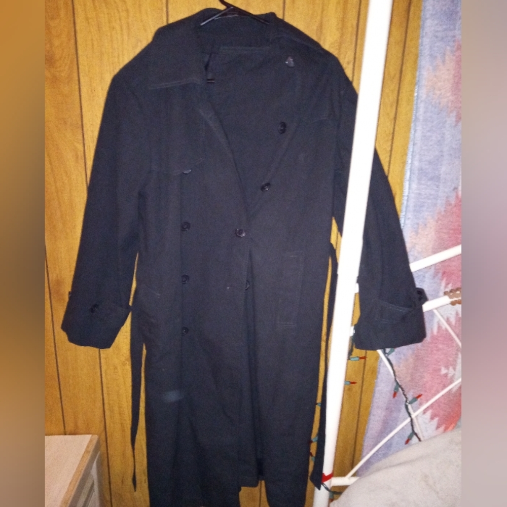 Black trench